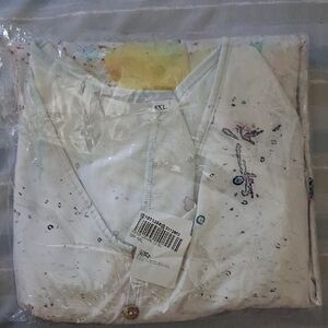 Source Unknown White and Pink Floral Pajama Set